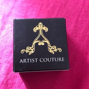 Artist couture diamond glow powder (Illuminati)